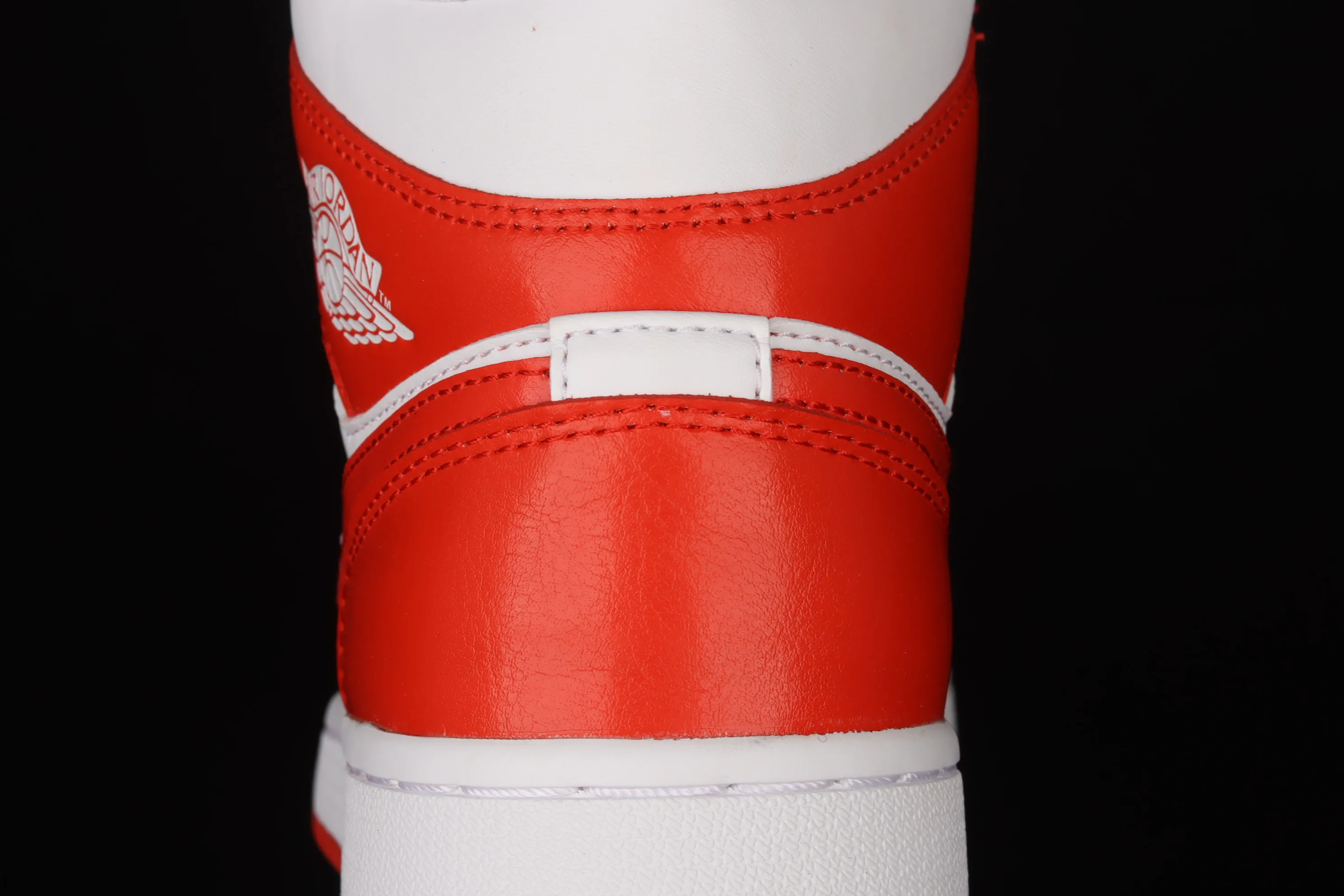 All categories Air Jordan Jordan series basketball shoes Air Jordan 1 Mid G version pure original Air Jordan 1 Mid AJ1 Joe 1 Havana red Chinese basketball shoes BQ6472-116